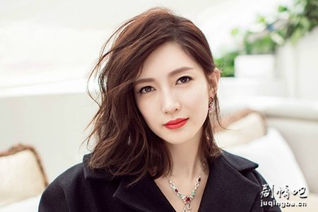 一路繁花相送演员江疏影剧照