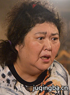 男扮女装家政妇演员平田敦子剧照
