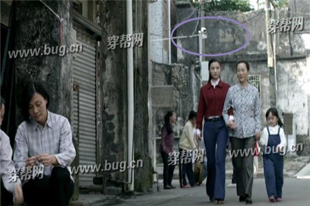 爷们儿穿帮镜头剧照