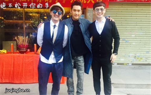 绝不松开你的手剧照