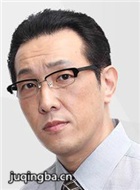 侦探的侦探演员阪田雅信剧照