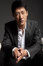 上海滩生死较量演员表于震剧照