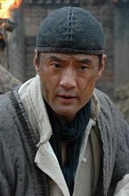 向着胜利前进演员表于荣光剧照