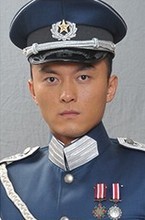 初五启市录演员表扬明剧照