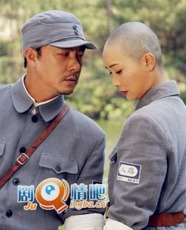 妙龄尼兵剧照
